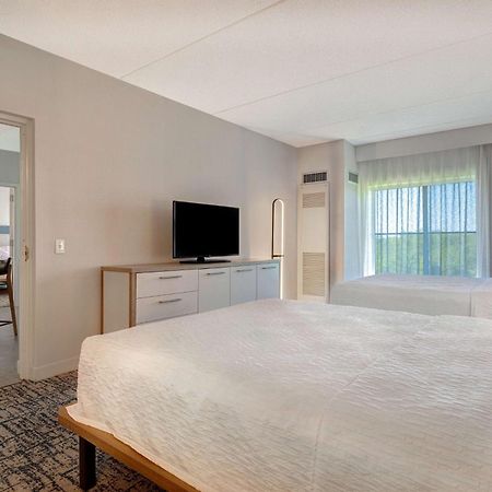 Homewood Suites Лансдейл Екстериор снимка