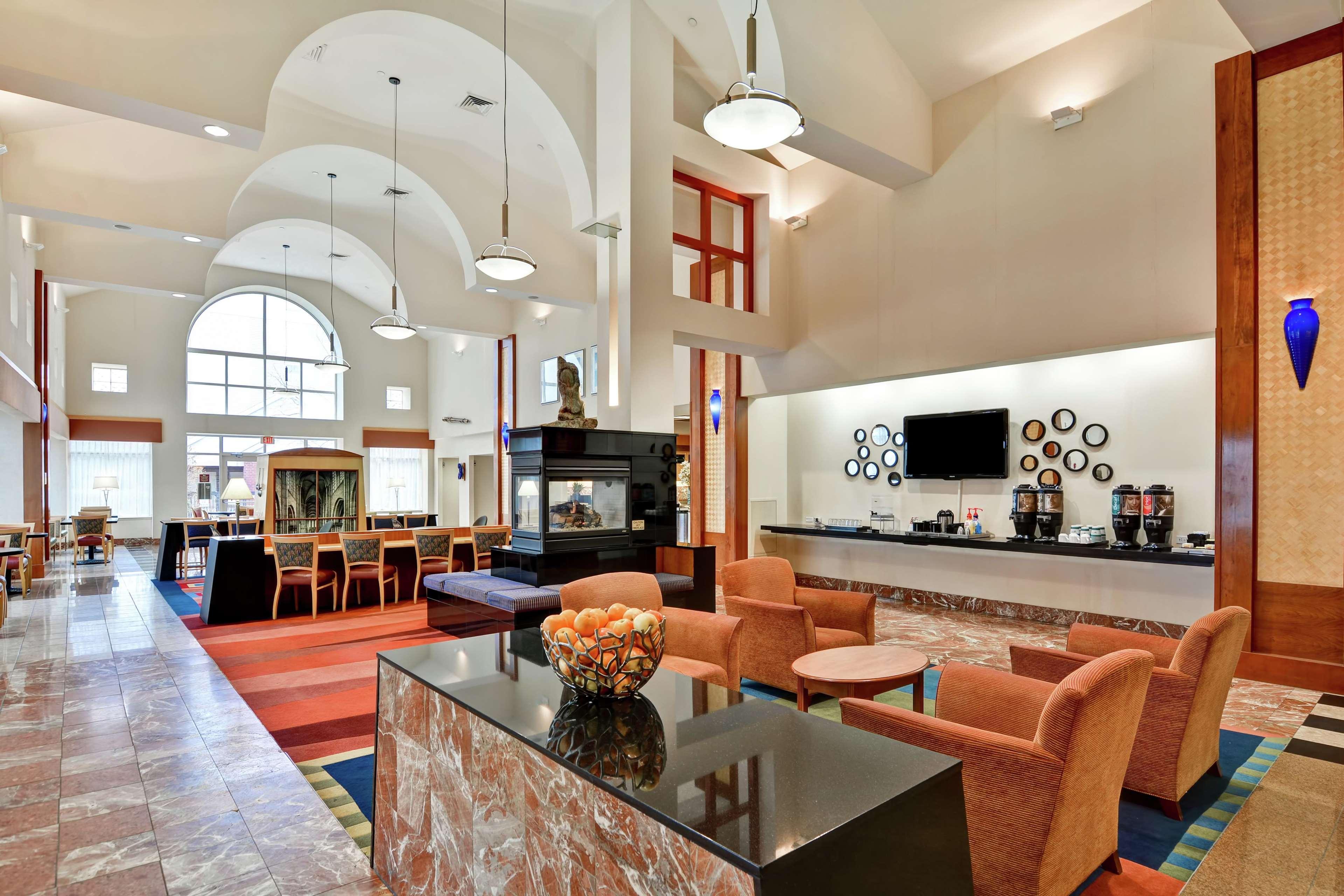 Homewood Suites Лансдейл Екстериор снимка