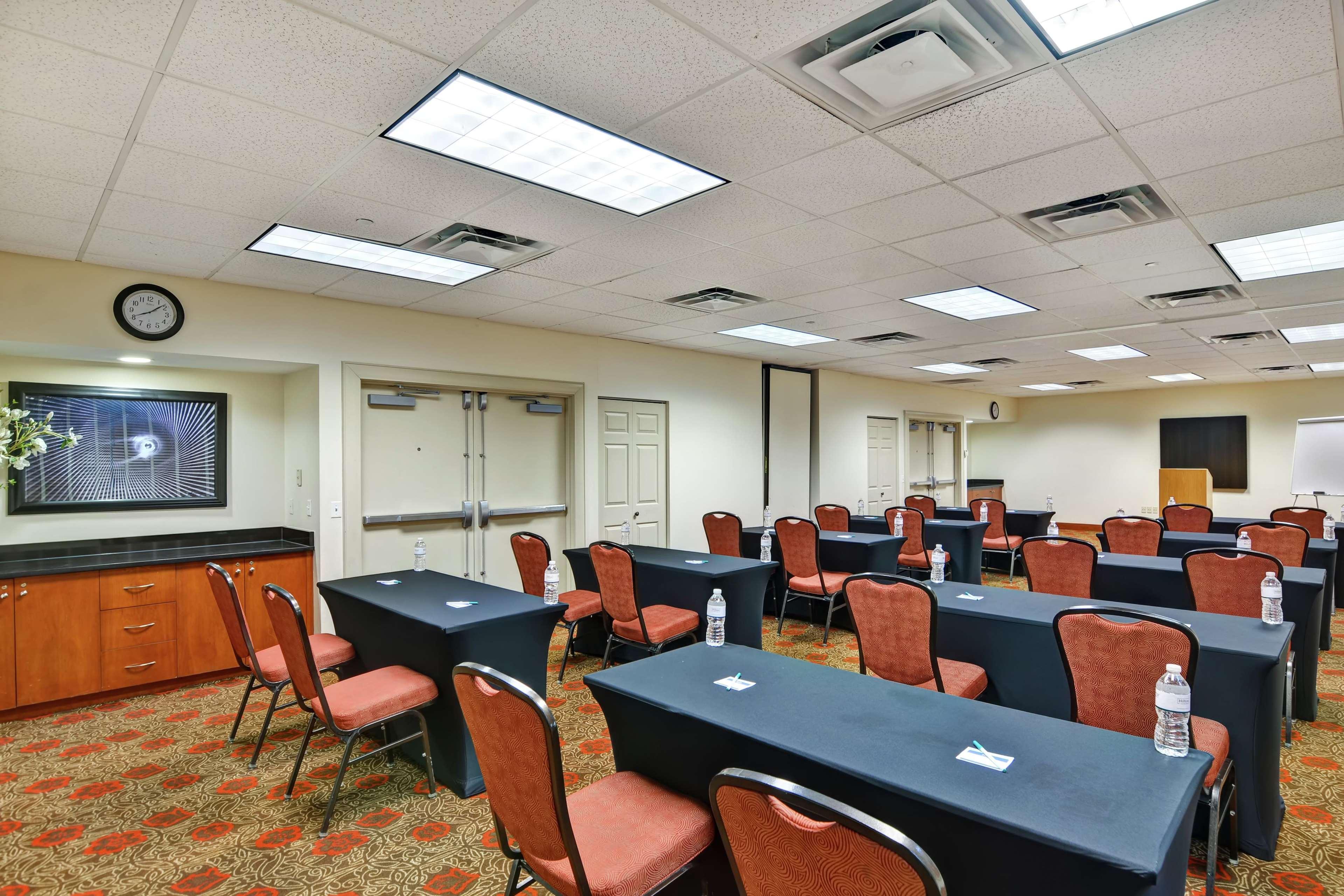 Homewood Suites Лансдейл Екстериор снимка
